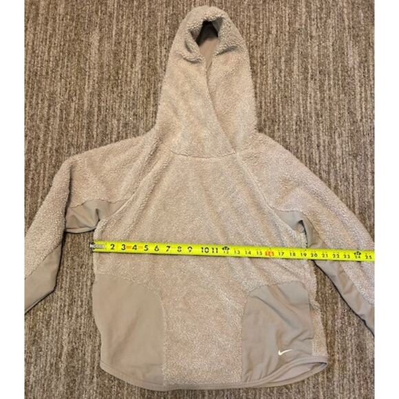 Nike Sherpa Thermal Fleece Pullover  Hoodie Cream with Pockets Size Small - Picture 4 of 6